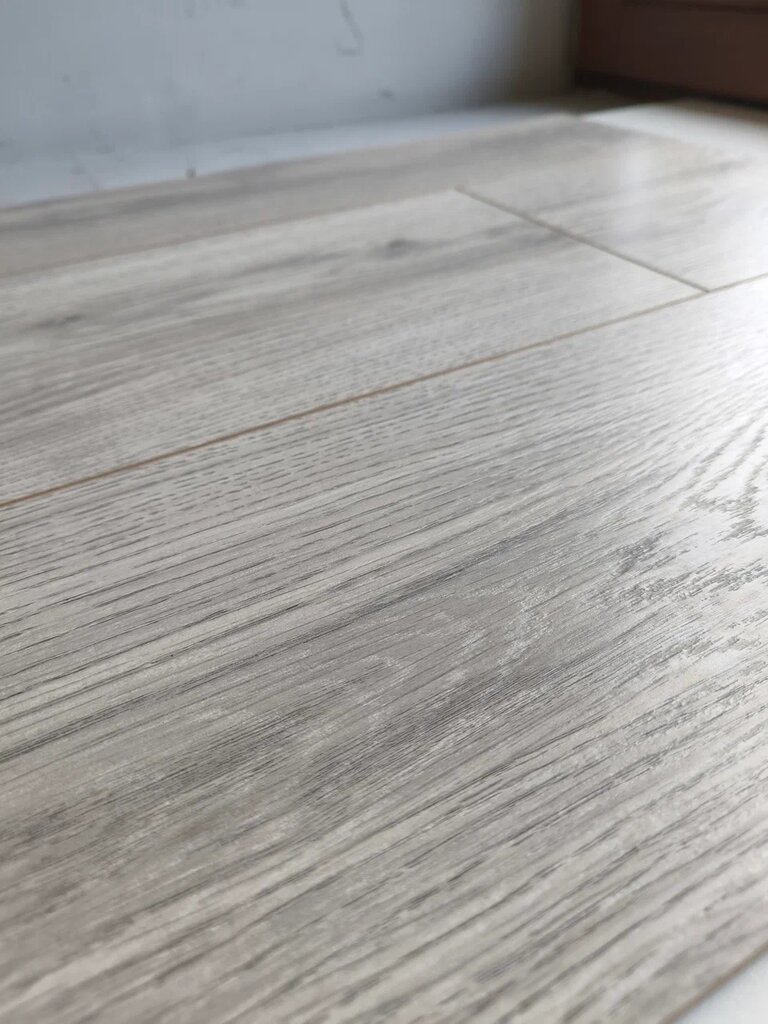 Ламинат влагостойкий Bonkeel Блок 10.32 243 1292x194x10 32 кл 1,503м² 6 шт\уп